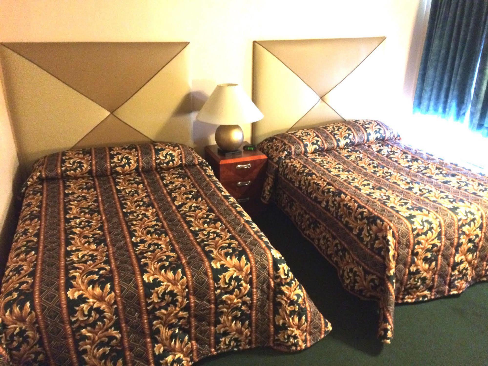 Motel Montreal Λίμνη George Εξωτερικό φωτογραφία