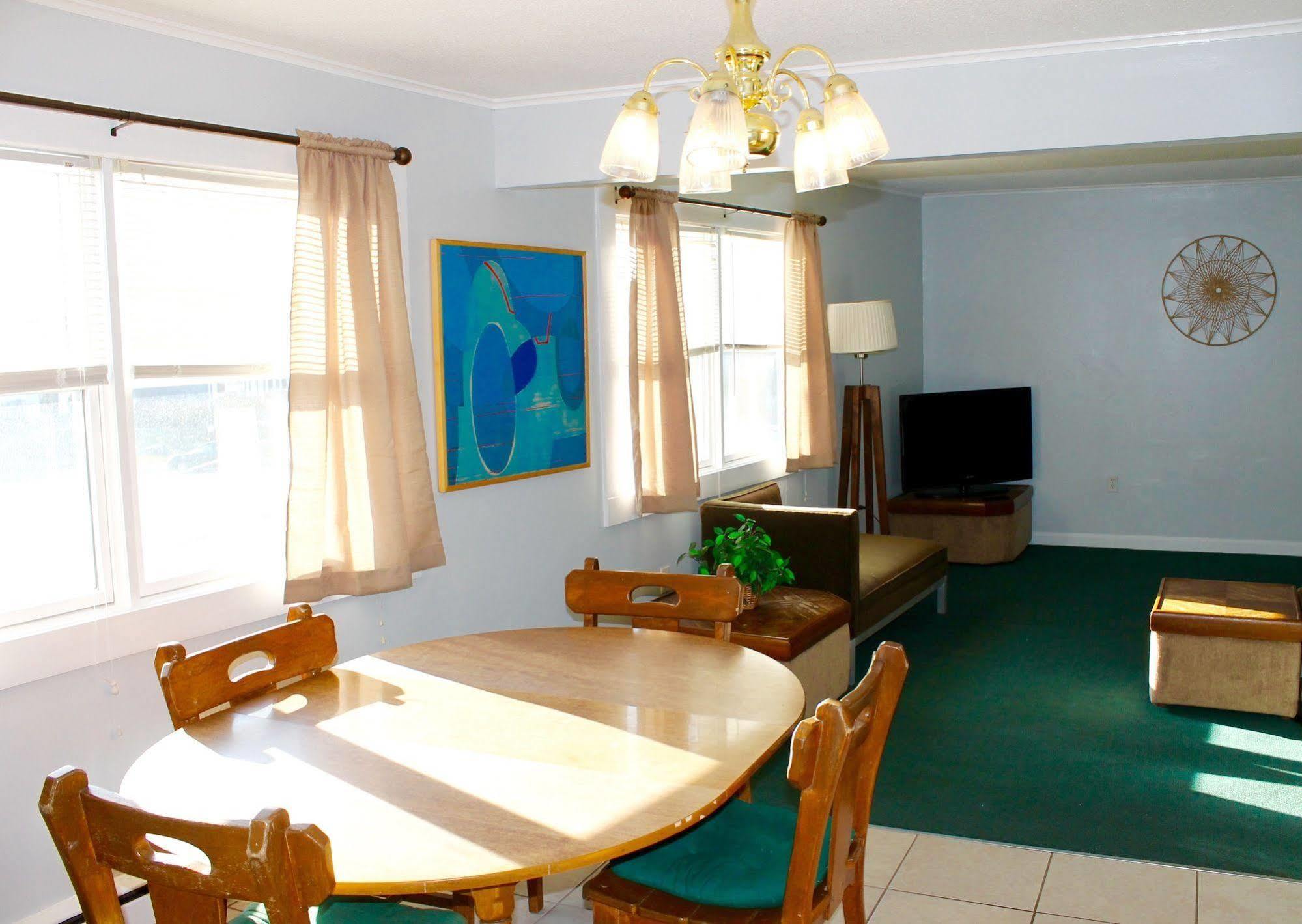 Motel Montreal Λίμνη George Εξωτερικό φωτογραφία